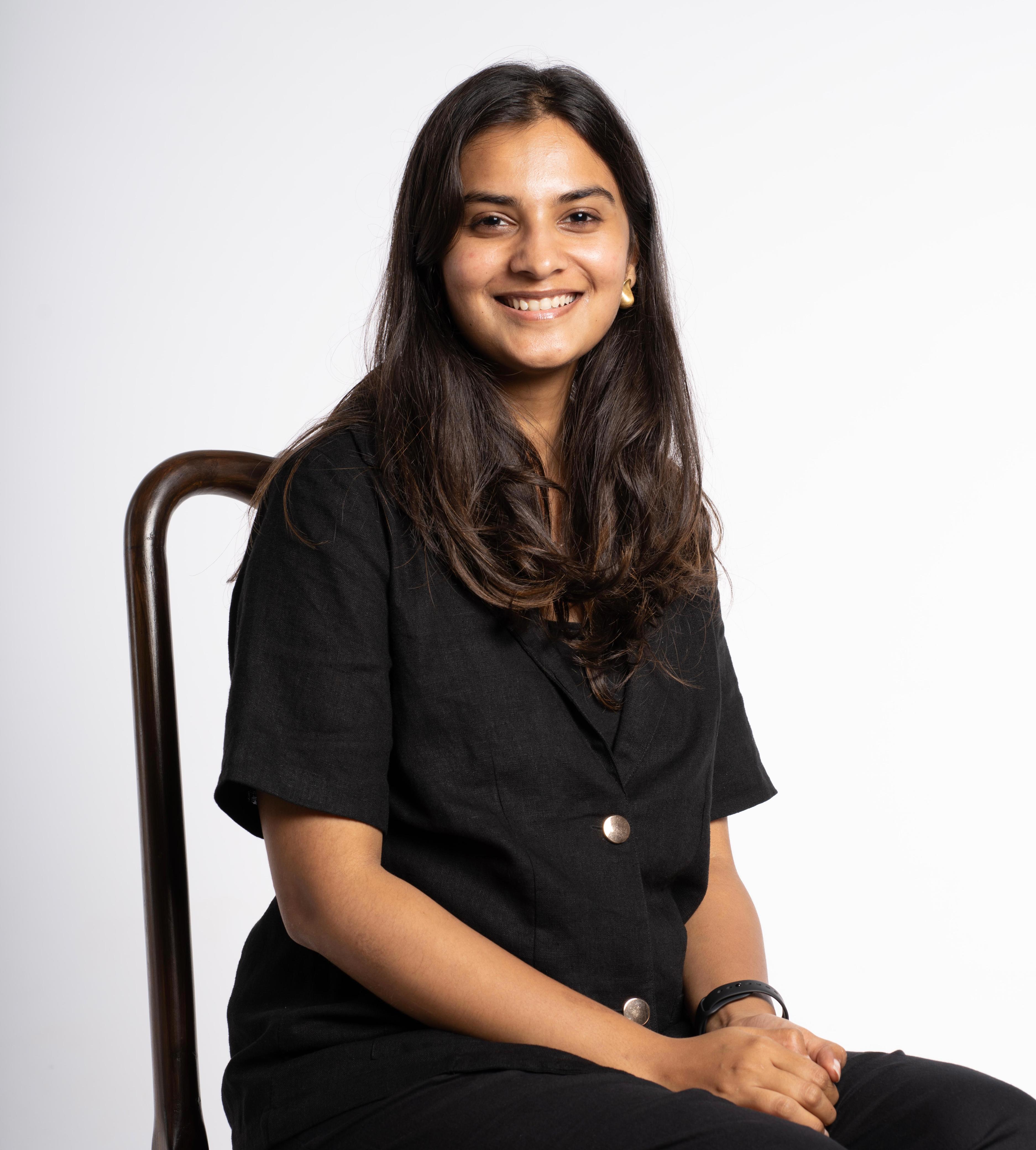 Dentist in --Dr-Pratheeksha